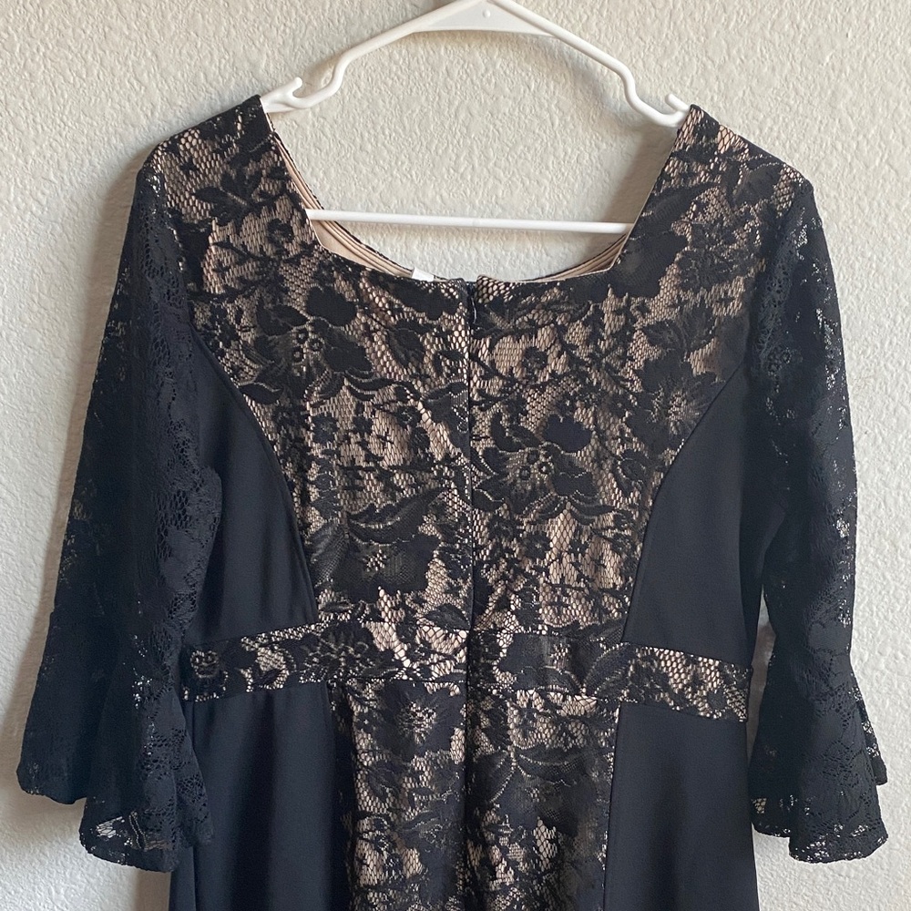 NY Collection Black and Beige Lace Dress - Picture 11 of 11